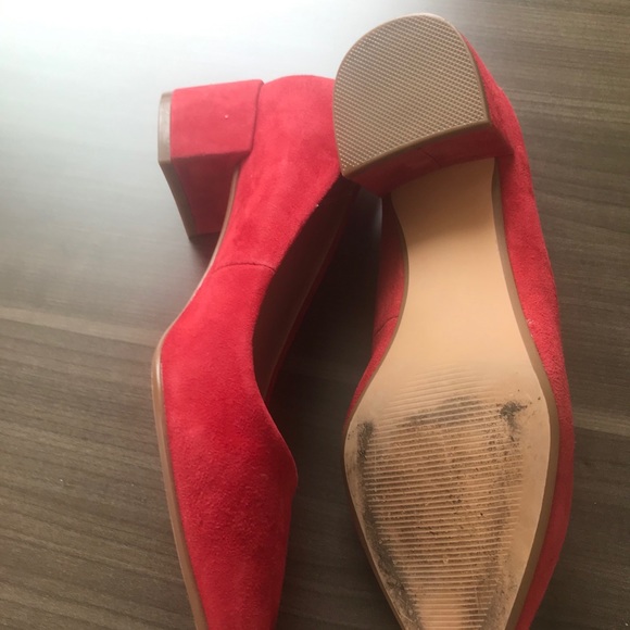 Steve Madden red suede shoes with pointed toes - Picture 6 of 7